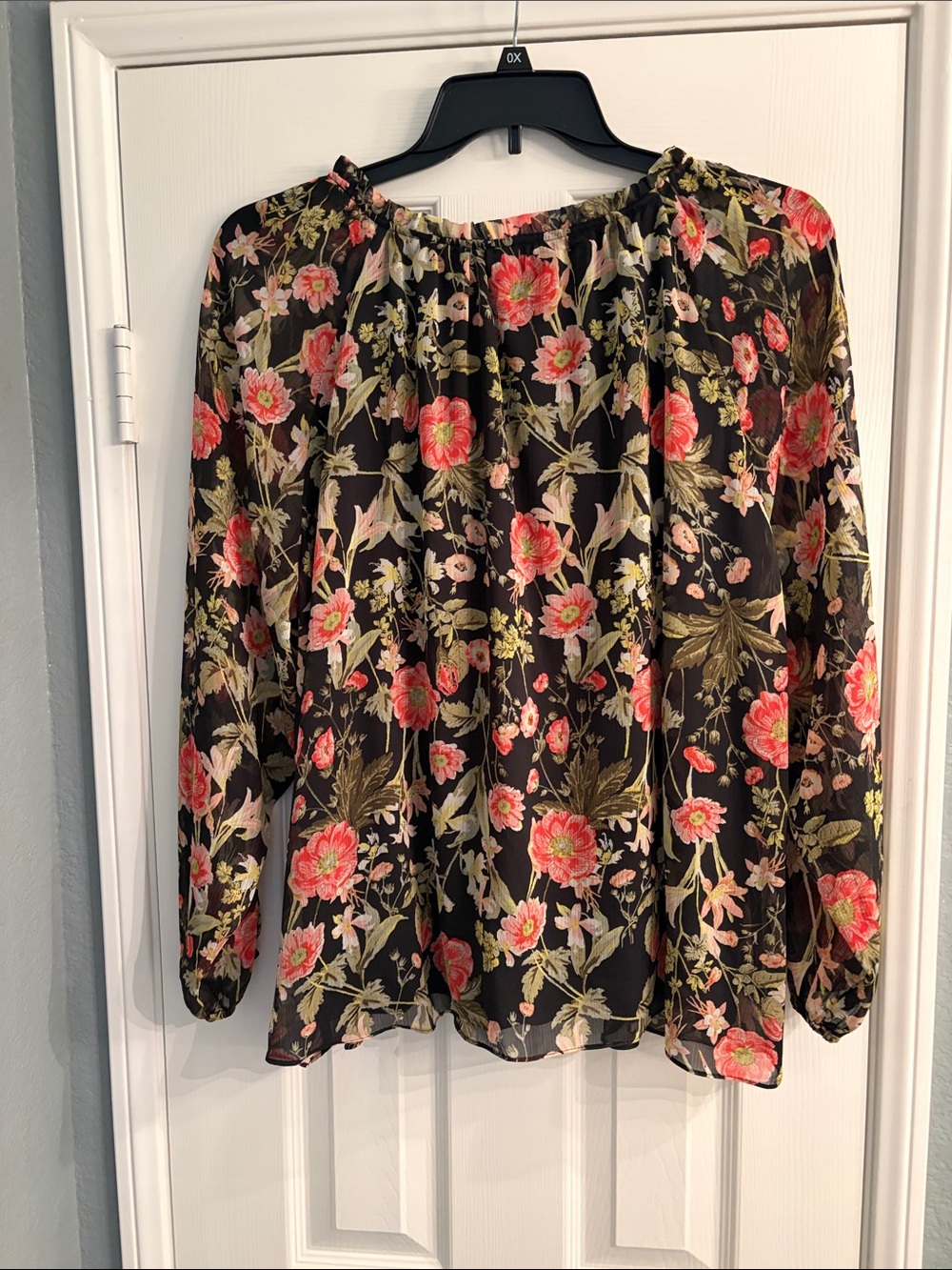 LC Lauren Conrad Black Floral Peasant Blouse - Picture 7 of 7